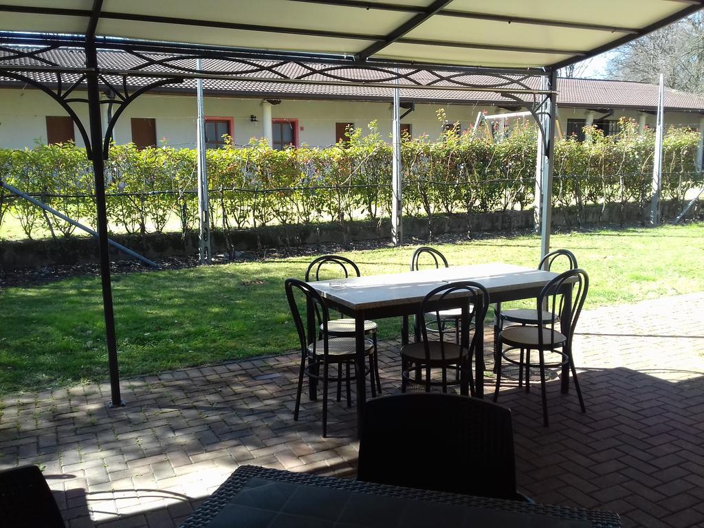 Agriturismo Lupo Bianco Monzambano Exteriör bild