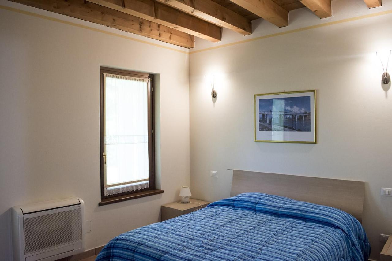 Agriturismo Lupo Bianco Monzambano Exteriör bild