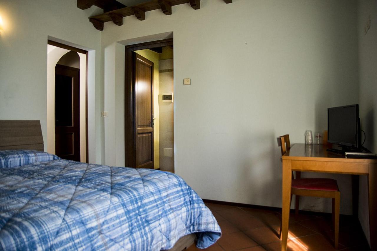 Agriturismo Lupo Bianco Monzambano Exteriör bild